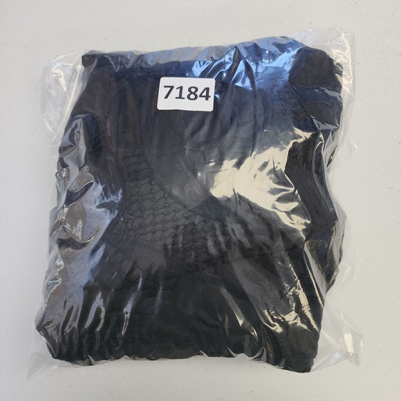 Fashion Nova Novaluxe Lana Crochet Mini Dress Black Size XS NWT - Picture 7 of 7